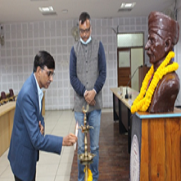 संग्रहीत चित्र वीथिका